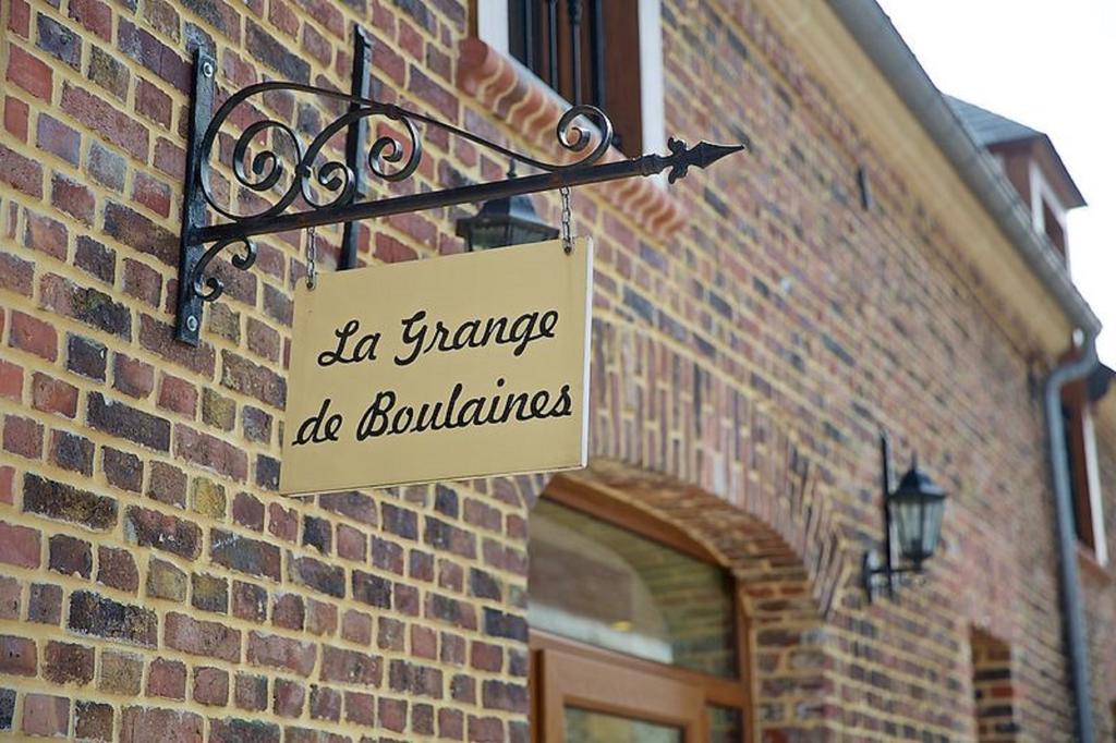 Bed and Breakfast La Grange De Boulaines Méru Exterior foto